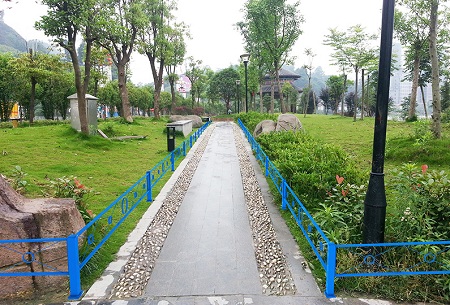 花园护栏.jpg